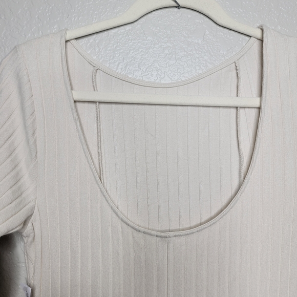 Old Navy Womens Cream Fit And Flare Ribbed Maxi Dress Size Medium - Picture 3 of 10